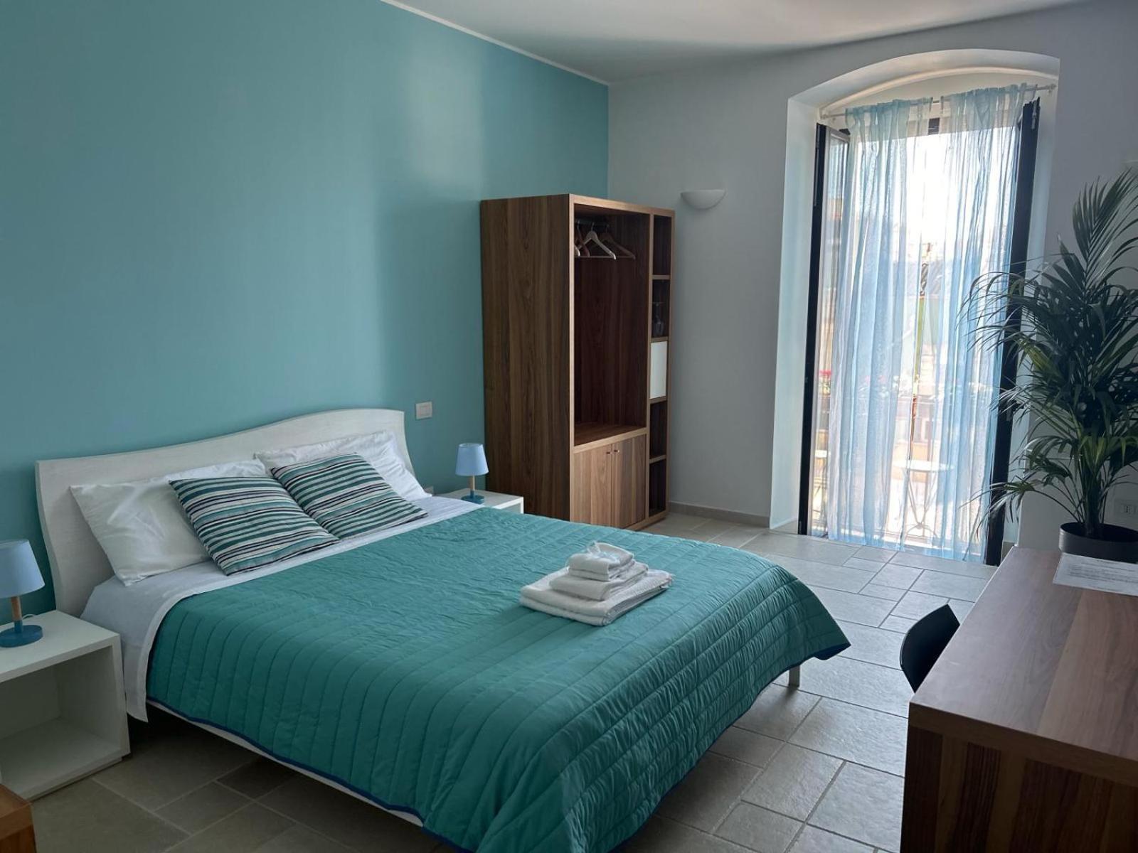 Duomo Guest House Барлетта Экстерьер фото