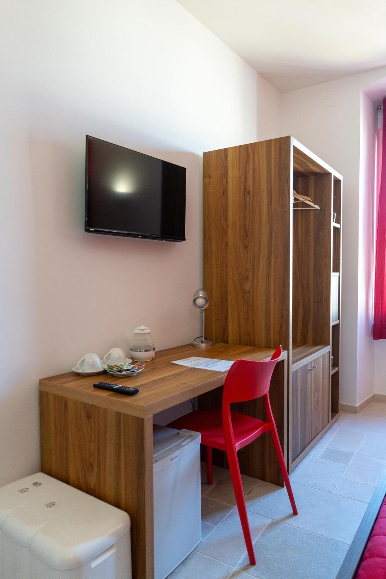 Duomo Guest House Барлетта Экстерьер фото
